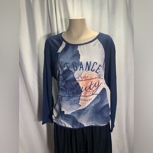 Only sweater blouse t-shirt